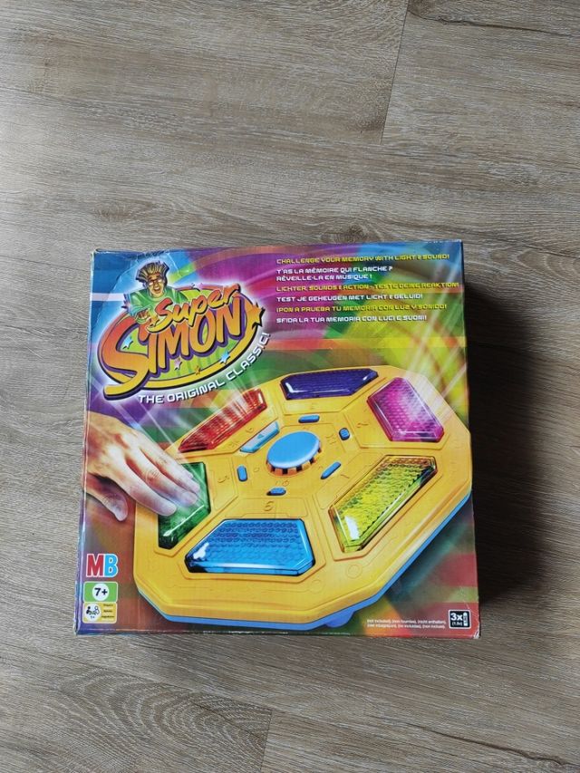 juego de mesa "super Simón"
