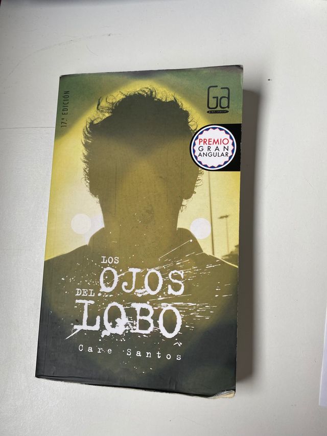 Libro "Los ojos del lobo"