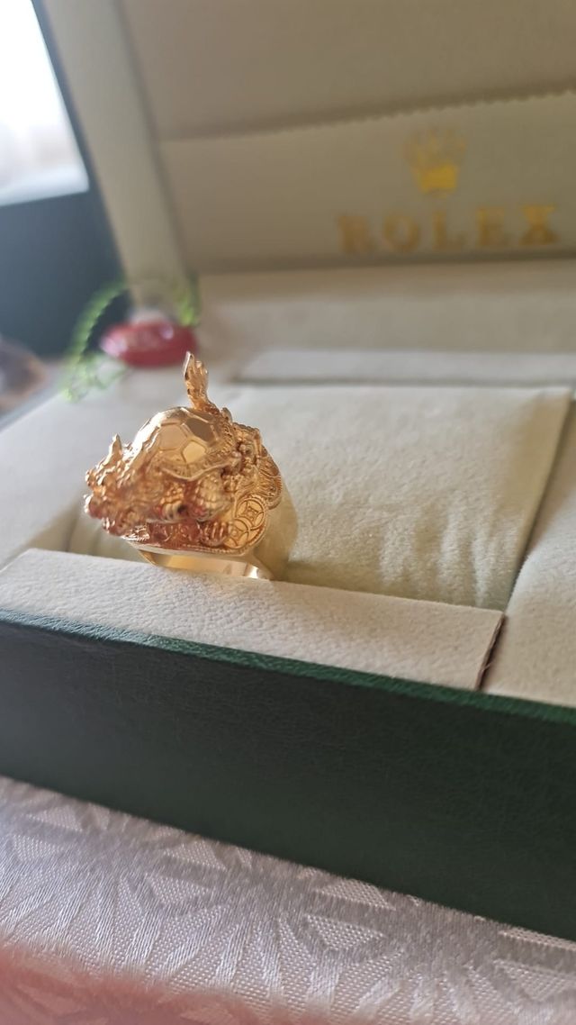 Anillo o sello simbolo unico
