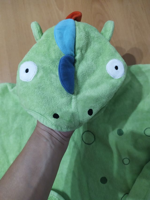 toalla verde tamaño pequeño