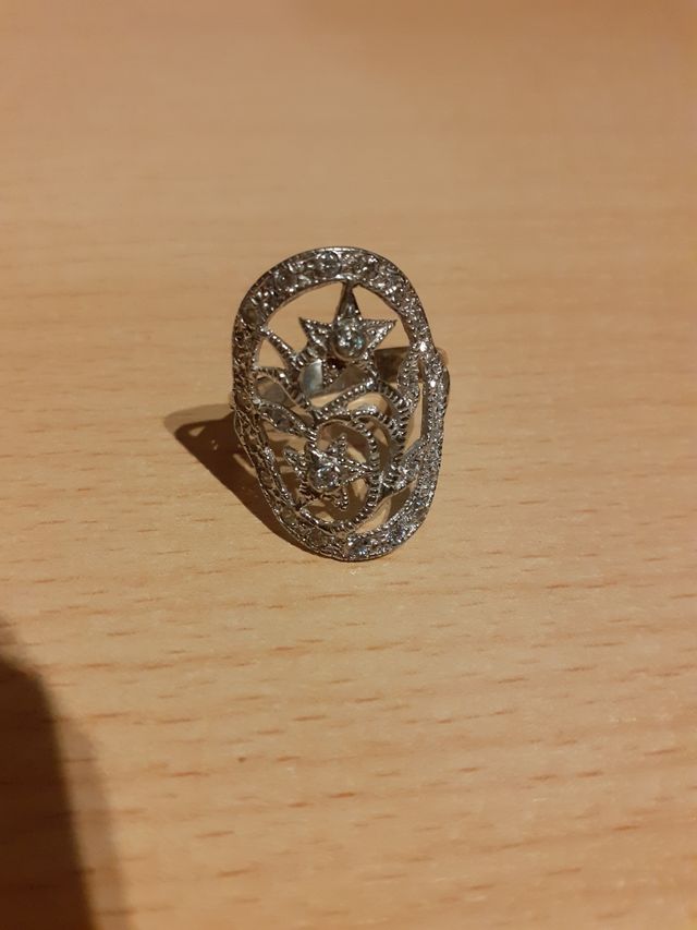 Anillo de plata
