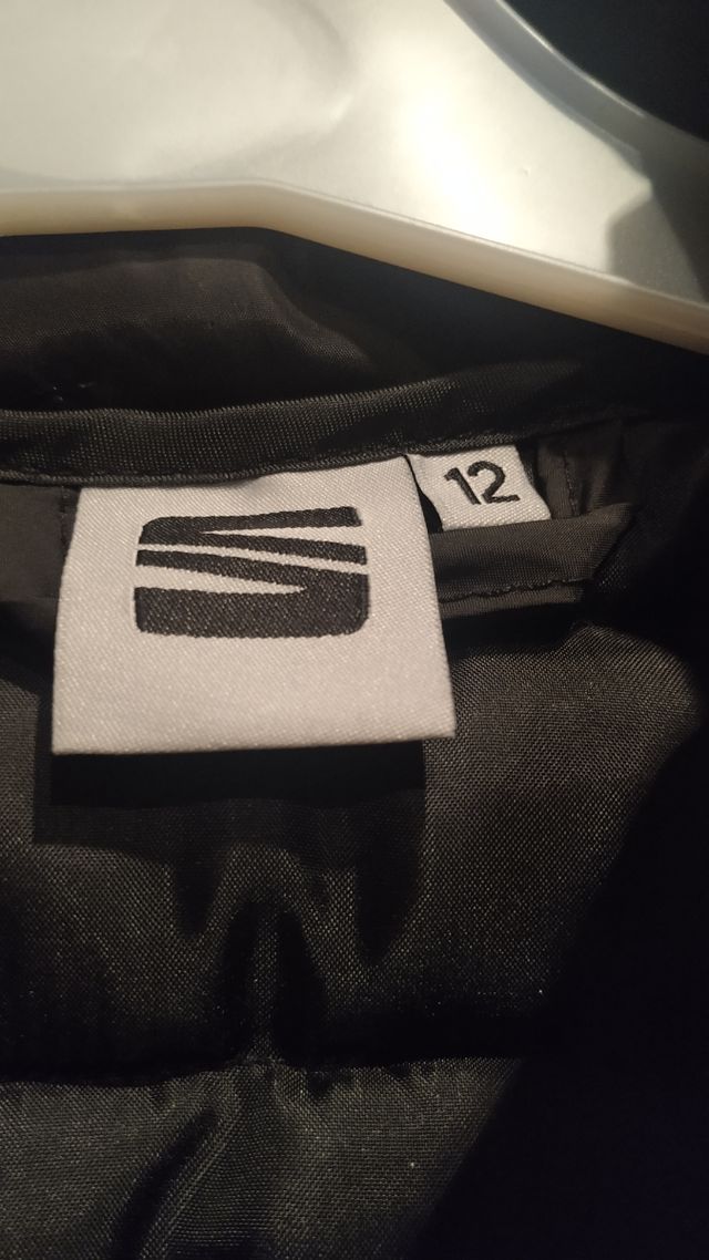 Chaleco unisex impermeable Seat. Talla 12 años.