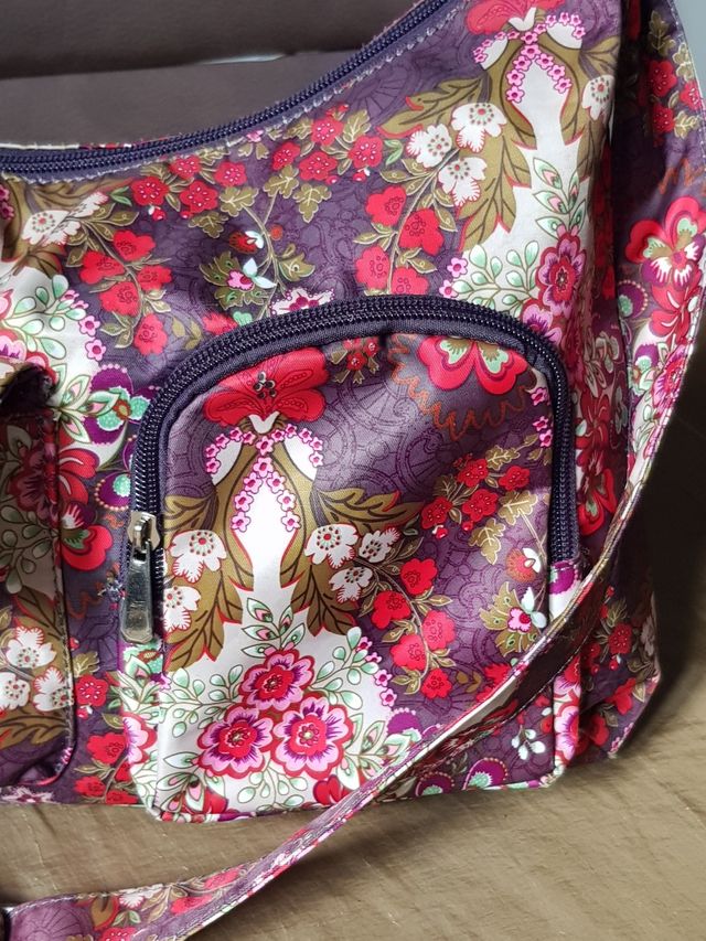 Precioso bolso flores