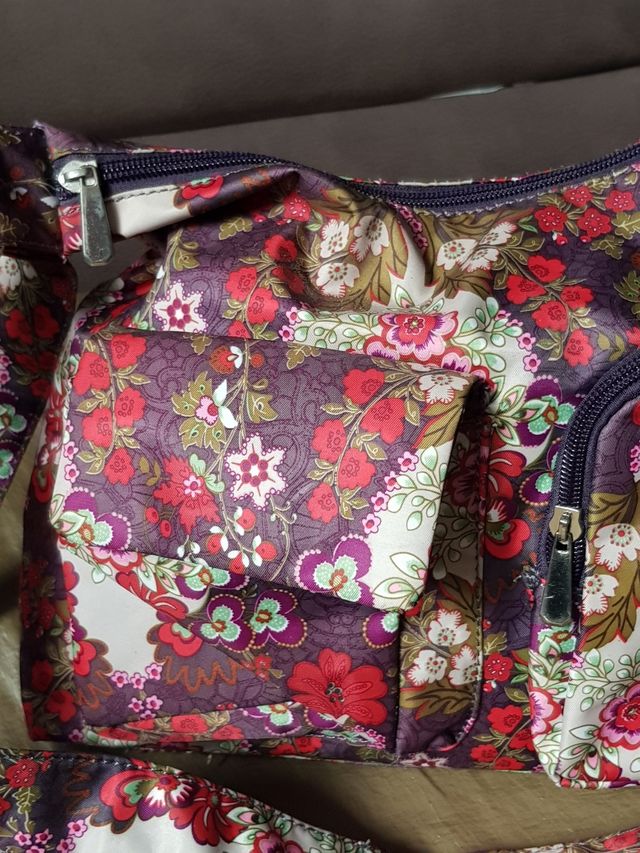 Precioso bolso flores