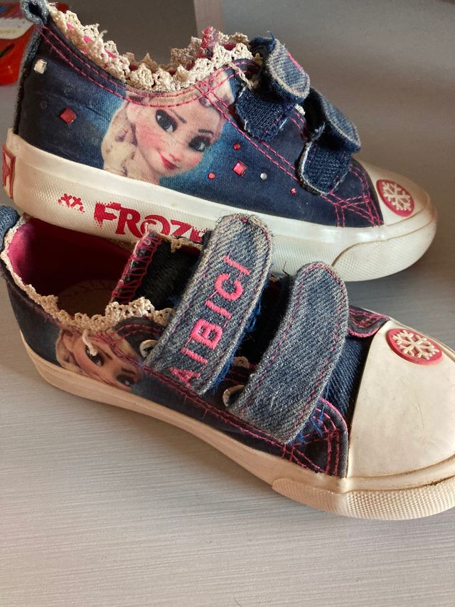 2 pares bambas niña 27