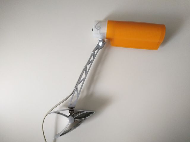 Flexo pinza FARO para E27