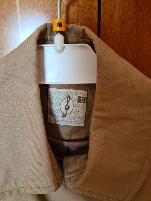 Trench Stradivarius Beige