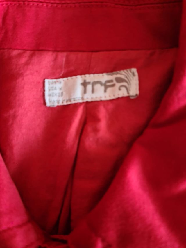 Trench Rojo Zara
