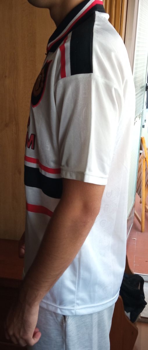 MANCHESTER UNITED (Camiseta Fútbol Retro)