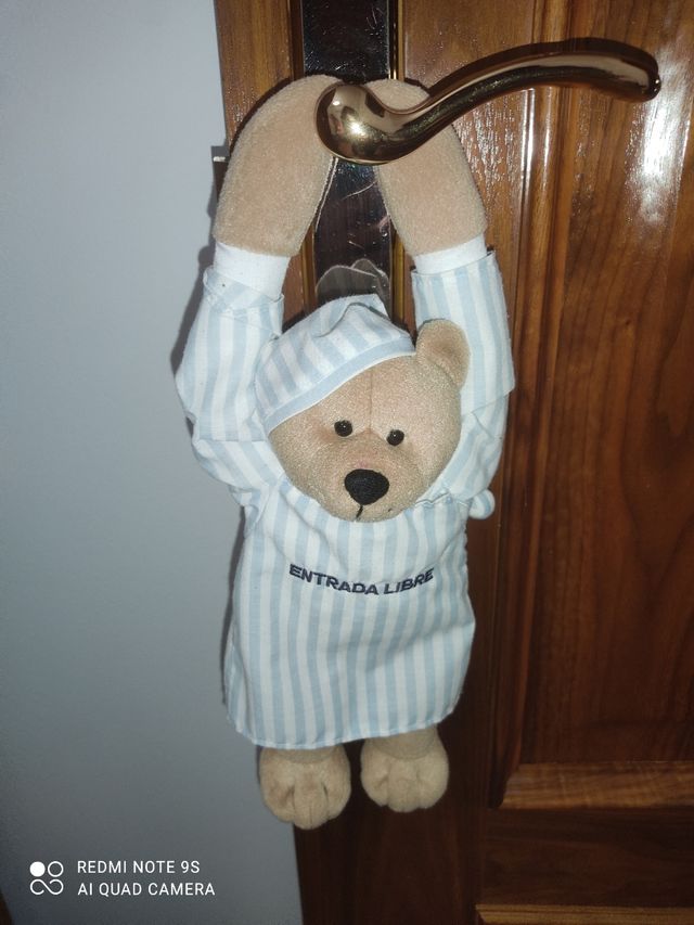 peluche osito para la puerta