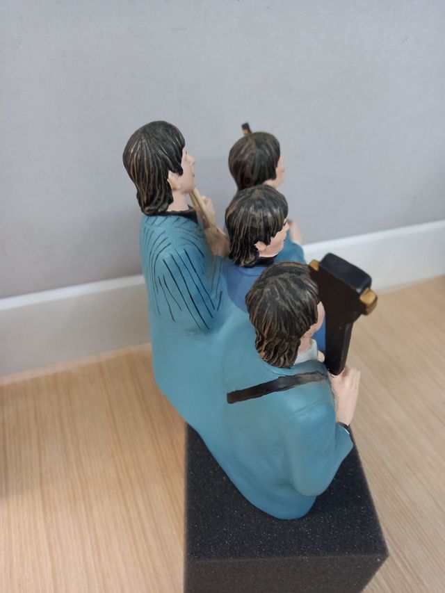 THE BEATLES FIGURAS UNICAS MODELO 1964