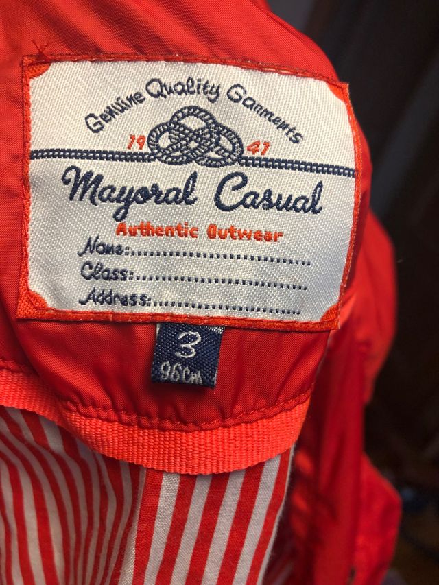 Lote 2 Gabardinas niña 3 años