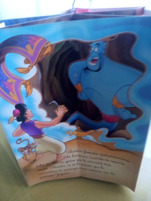 LIBRO CARRUSEL "ALADDIN" AÑO 1993