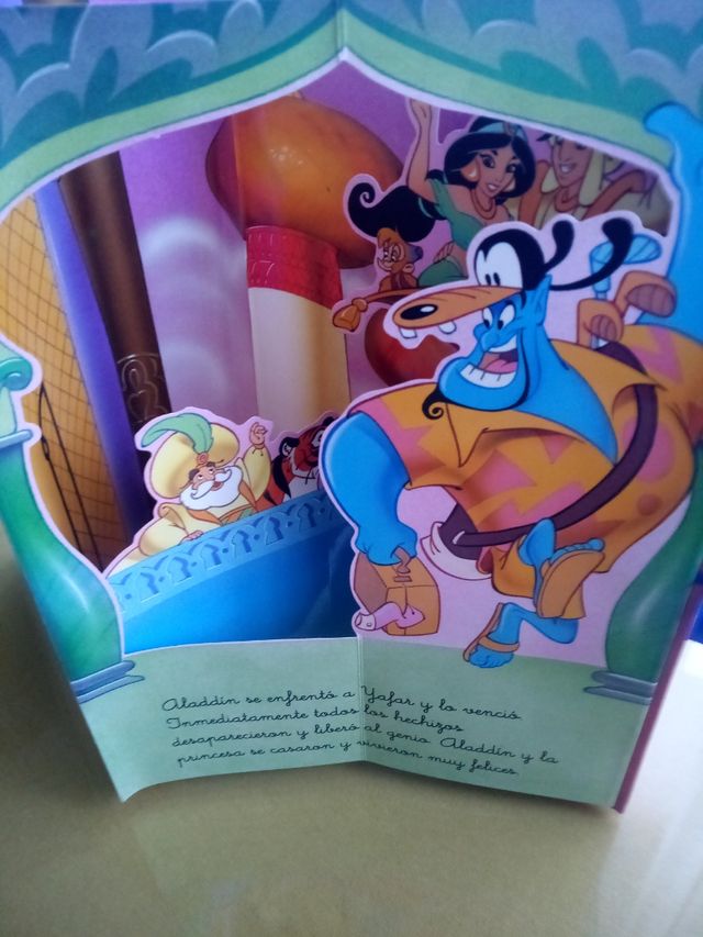 LIBRO CARRUSEL "ALADDIN" AÑO 1993