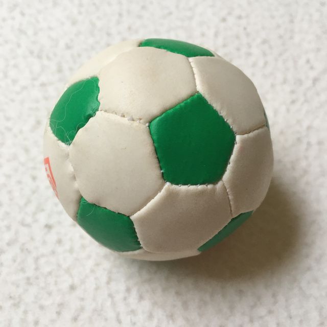 Lote de 2 pelotas blandas de la marca Fuji 90s