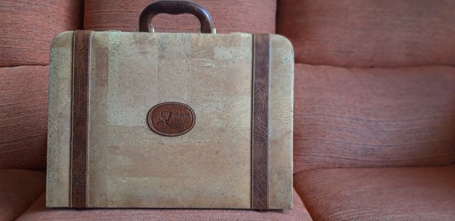 Maletín Aplicork corcho natural.