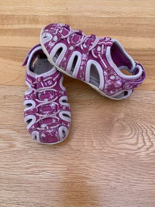 Sandalias Geox 25 de segunda mano por 12 EUR en Guadalajara en WALLAPOP
