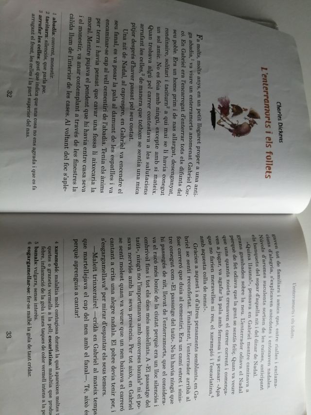 Relats de monstres. Ed. Vicens Vives