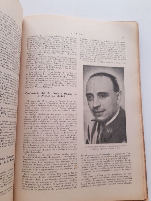 Atenas. Revista de información y orientación