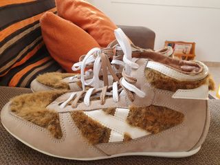 Bamba bota munich 38 de segunda mano por 25 EUR en Bigues i Riells en  WALLAPOP