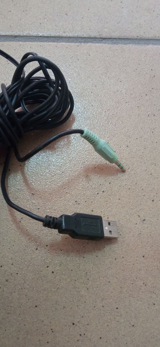 Altavoces ordenador.