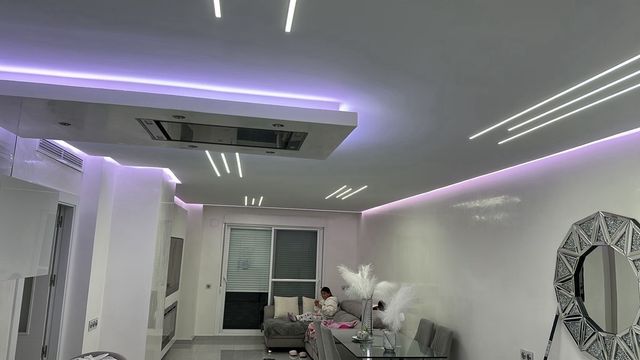 PLADUR PLADUR PLADUR