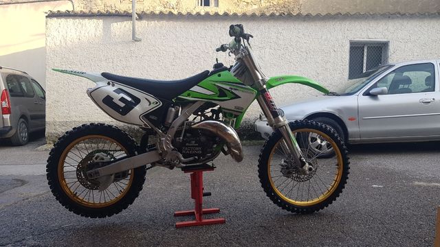 kawasaki kx 125 2T