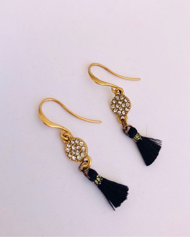 Pendientes , Hult Quist , Nuevos .