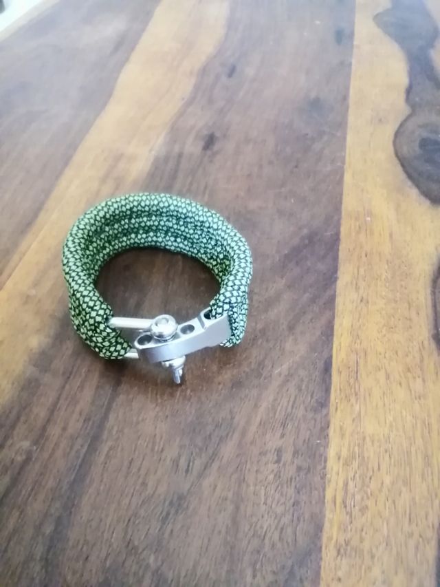 Pulsera Paracoid