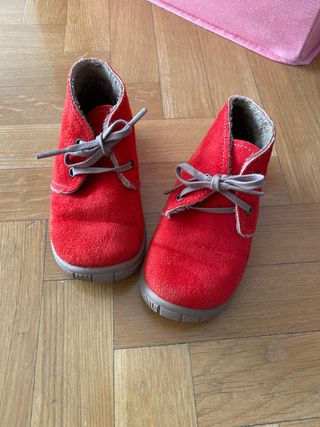 Botas Safari o Pisacacas Bebé de segunda mano por 12 EUR en Madrid en  WALLAPOP