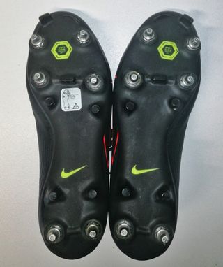 Botas Mixtas Nike Mercurial, como nuevas. de segunda mano por 34 EUR en  Mendillorri en WALLAPOP