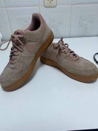 Nike Air force de segunda mano por 35 EUR en Avilés en WALLAPOP