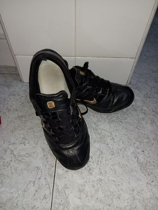 Venta \u003e zapatillas de muelles \u003e en stock