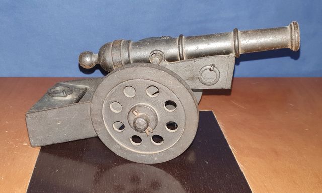 CAÑÓN TIPO NAPOLEÓNICO HIERRO 25 CM VINTAGE