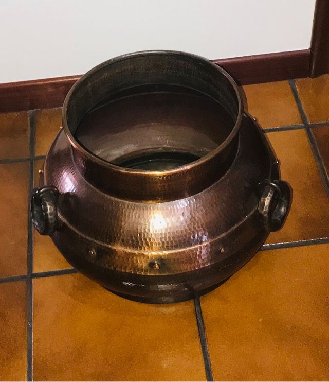 macetero/revistero XL cobre