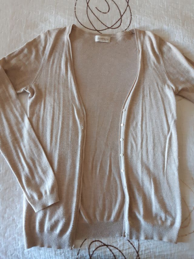 Chaqueta color beige mujer