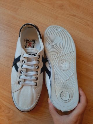 Zapatillas Munich Mujer de segunda mano por 35 EUR en Vitoria-Gasteiz en  WALLAPOP
