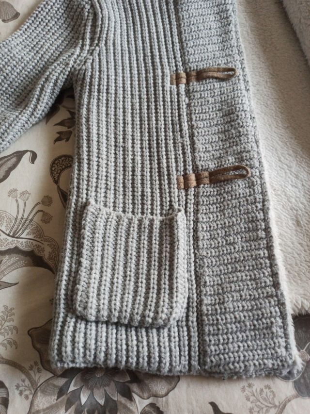 Chaqueta con capucha, talla 7/8 años