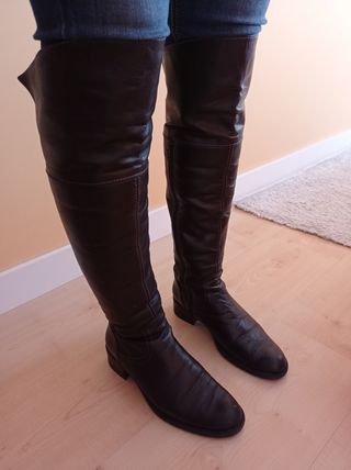 Botas altas Patricia Miller de segunda mano por 10 EUR en La Barquera en  WALLAPOP