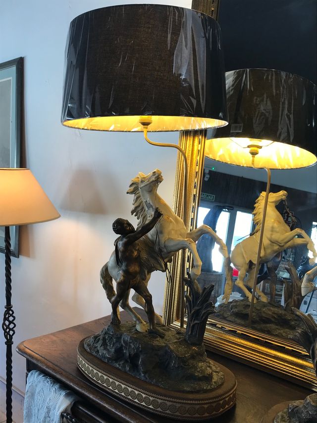 Pareja de lamparas escultura en calamina cousteau