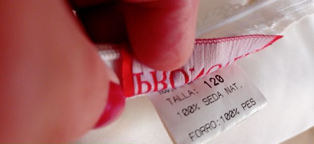 Vendo 2 trajes comunión.