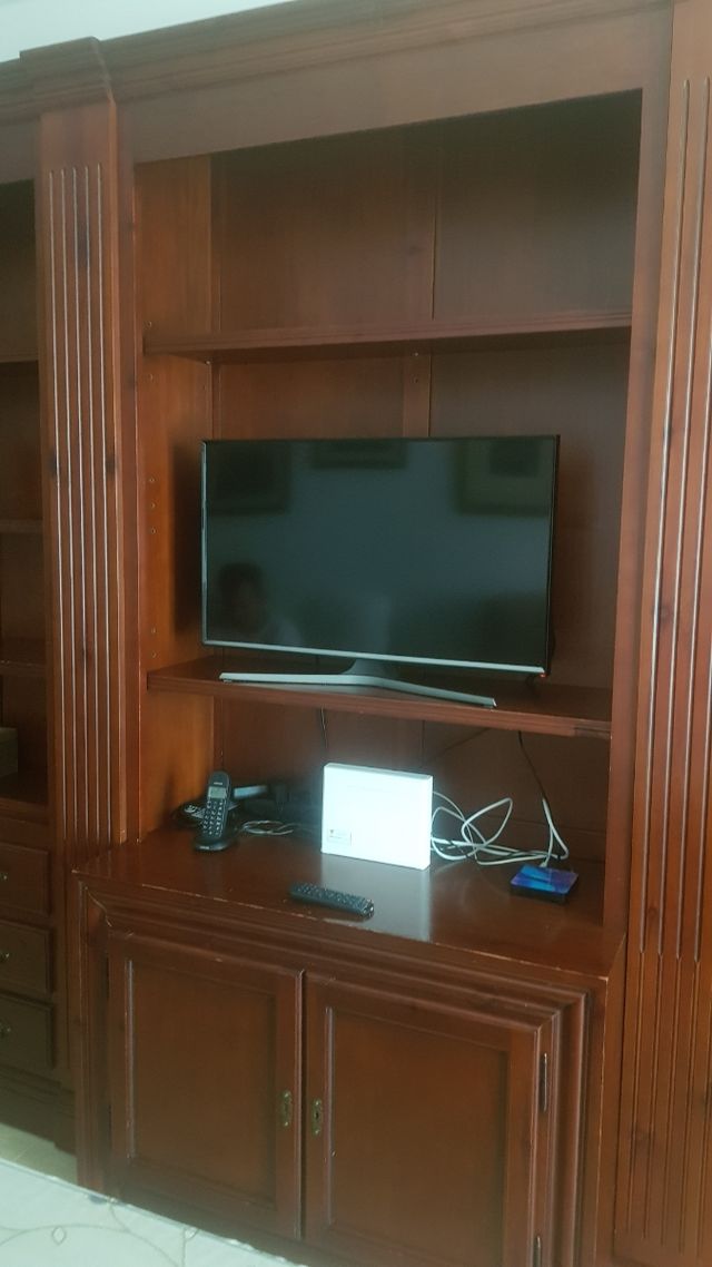 Urge venta. Mueble Salon