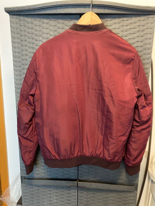 Bomber Zara Granate talla M