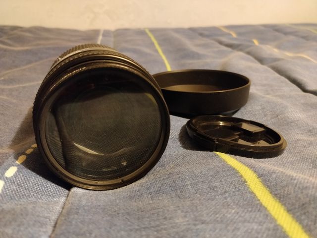 Nikon 35-135 3.5-4.5 af con parasole