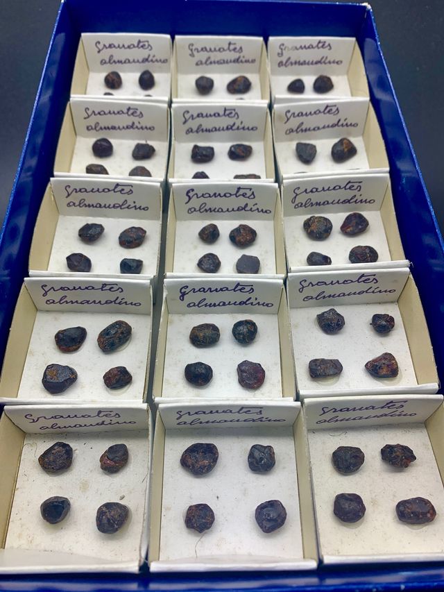 Lote 15 Minerales pulidos