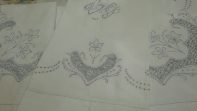 Sábanas BORDADAS a mano