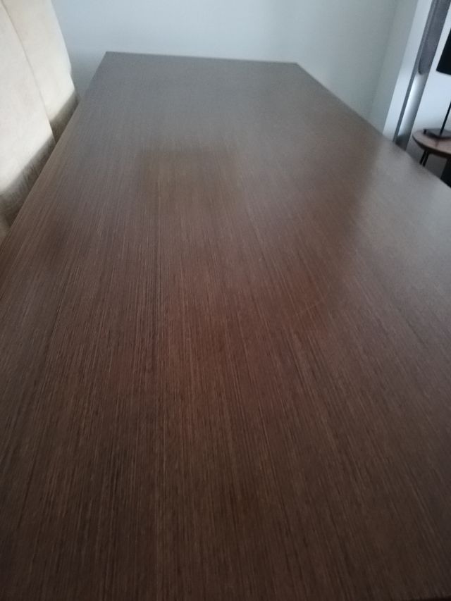 Mesa comedor de wenge. de diseño.