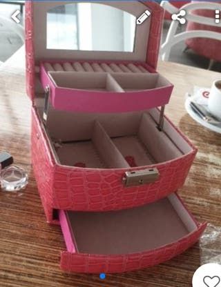 Estuche Joyero ROSA Cuero A ESTRENAR FUENGIROLA