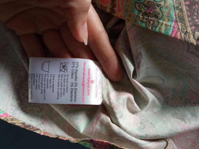 Vestido estampado de entretiempo, talla S.