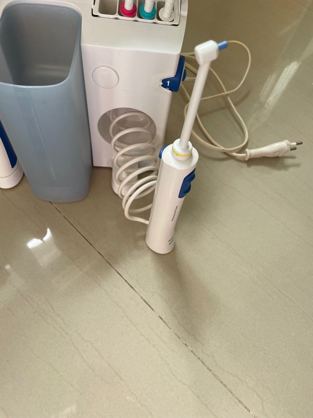 Cepillo electrico oral b con irrigador